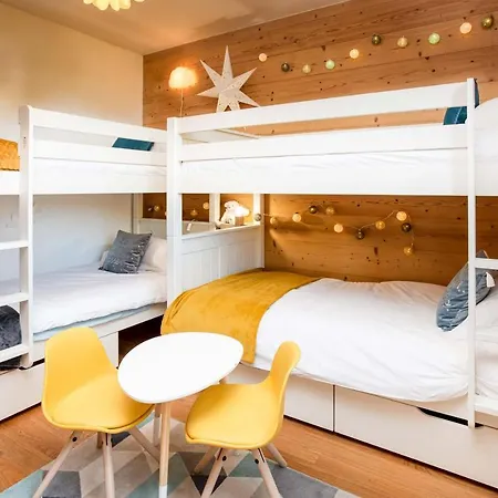 Apartment Le Paradis 25 - Year